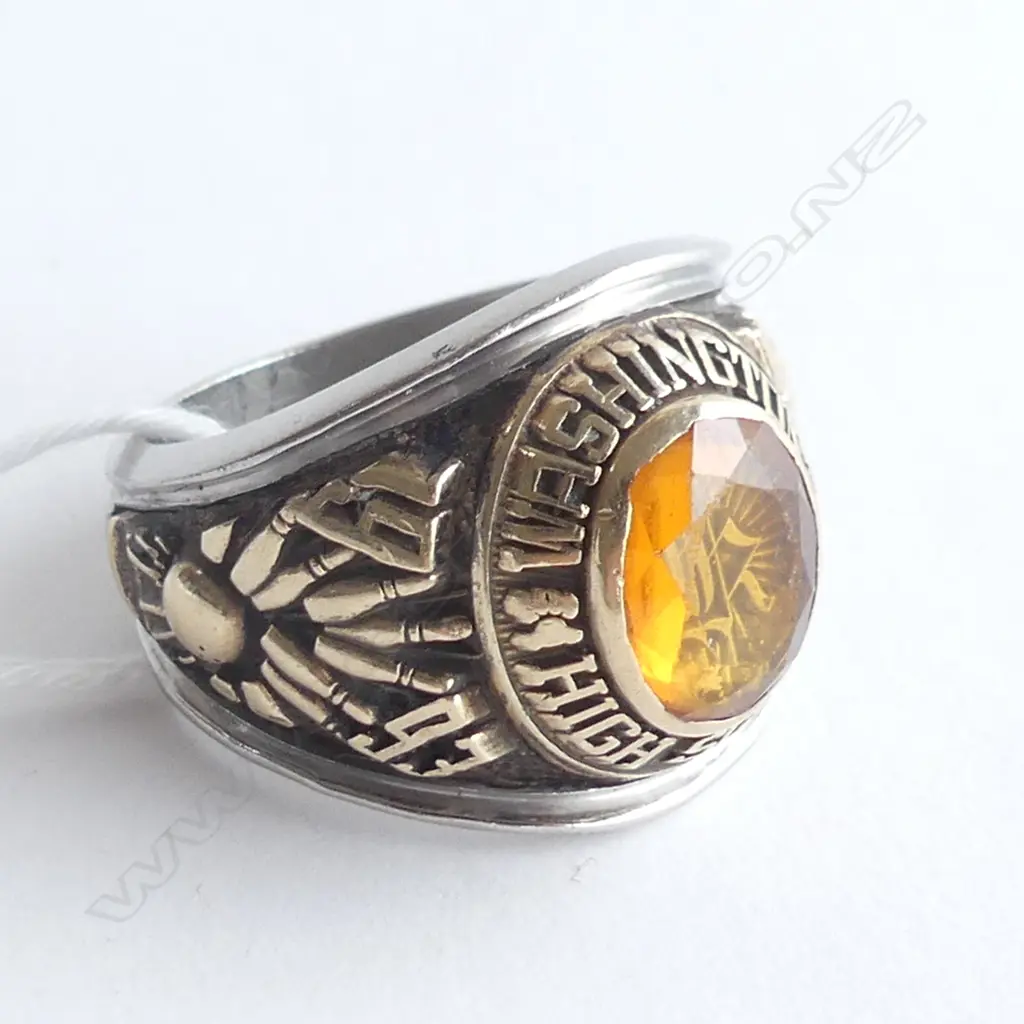 'WASHINGTON HIGH SCHOOL KILE 1993' LGE SILVER RING Image 1++