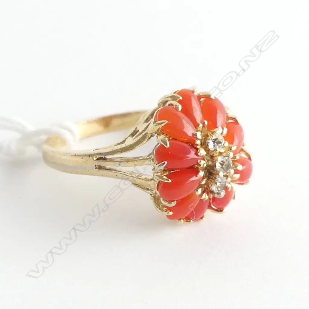 COSTUME CORAL CLUSTER RING size n1/2 Image 1++
