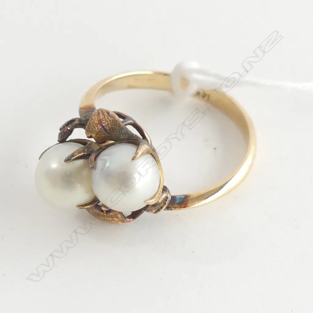14K GOLD RING WITH 2 PEARLS 3.65GMS SIZE M Image 1++