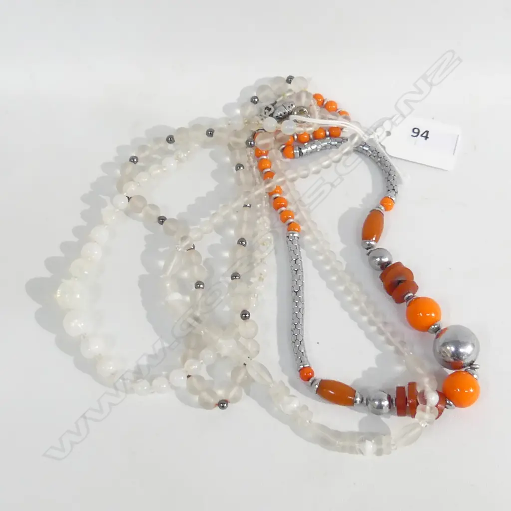 4 VINTAGE BEAD NECKLACES: 3 OPAQUE & 1 ORANGE & METAL Image 1++