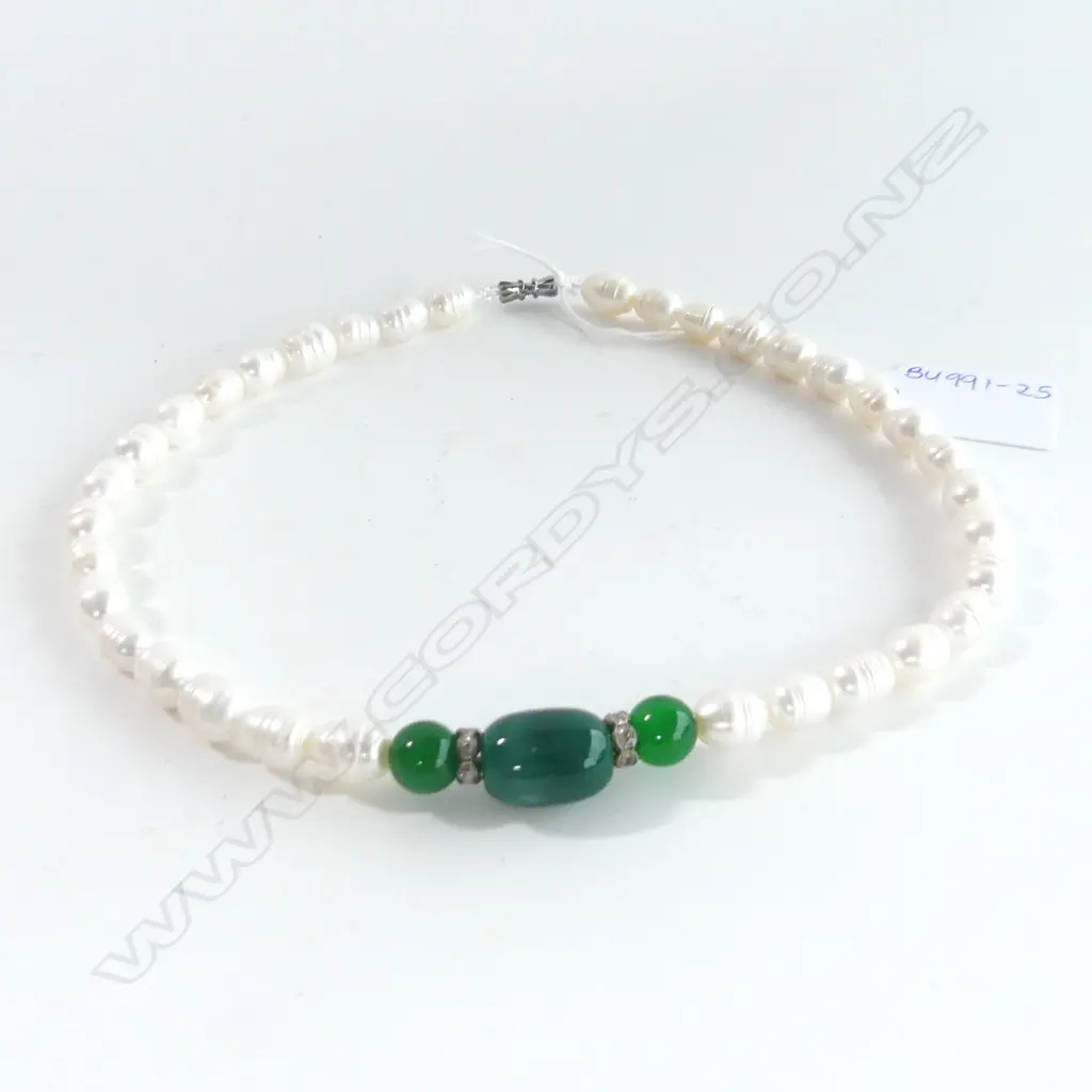 FRESH WATER PEARL & GREEN COLOURED STONE & CZ  NECKLACE Image 1++