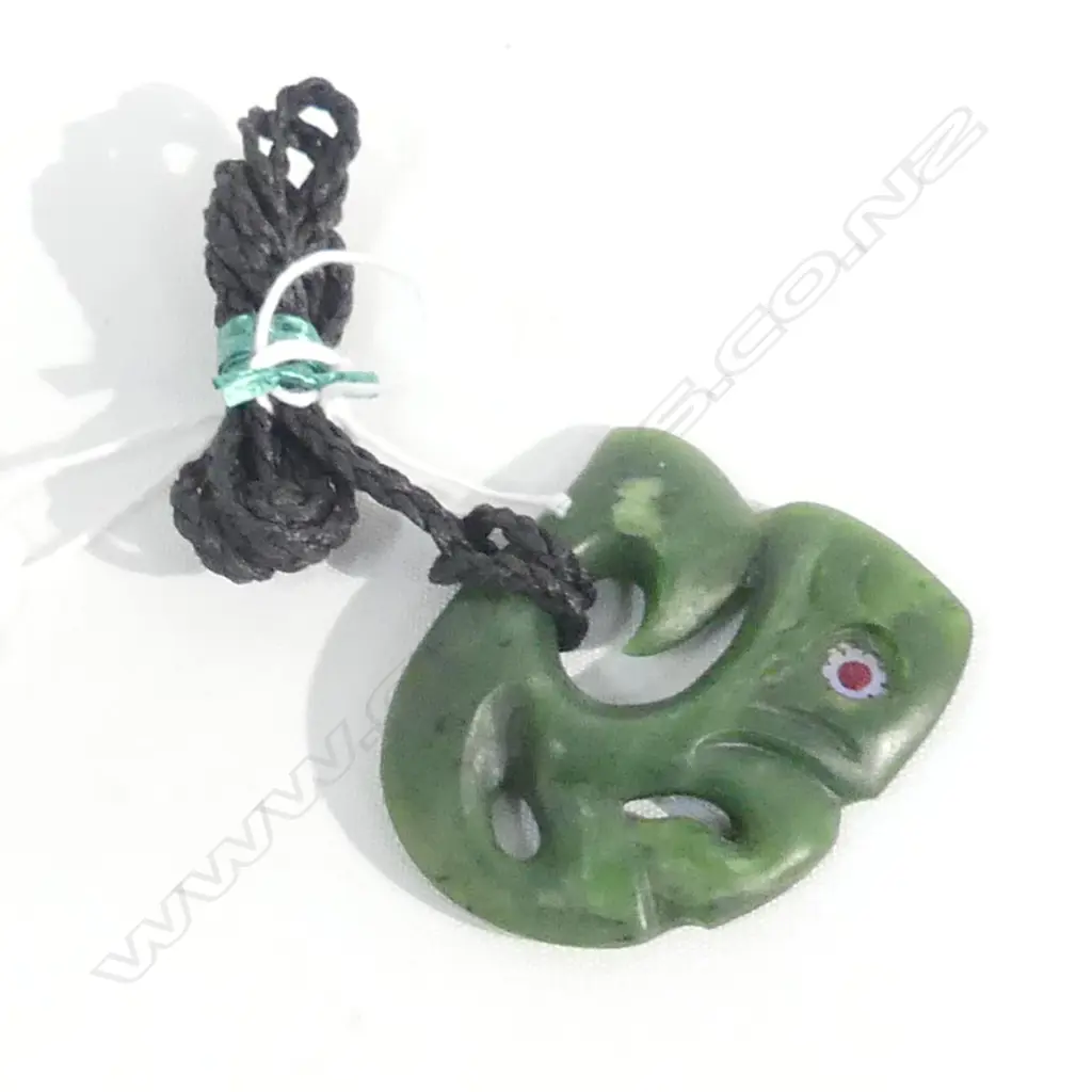 POUNAMU (GREENSTONE) MANAIA PENDANT ON BLACK WAXED ADJUSTABLE CORD Image 1++