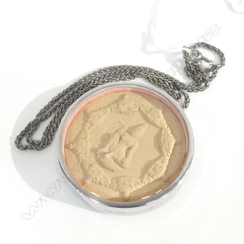 RARE LG THAI STAINLESS STEEL & CERAMIC AMULET & CHAIN (DIA 60MM) Image 1++