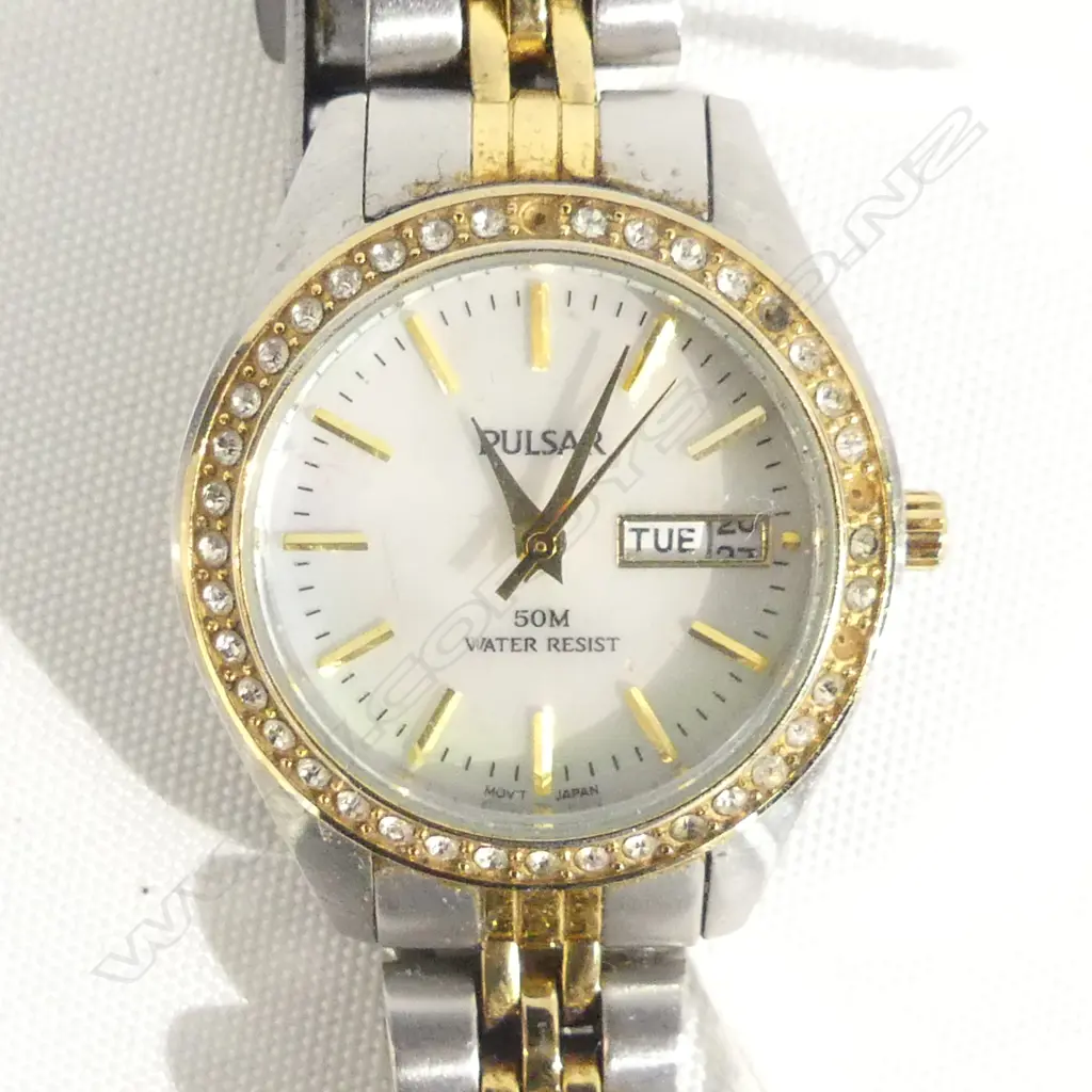 PULSAR LADIES WRISTWATCH Image 1++