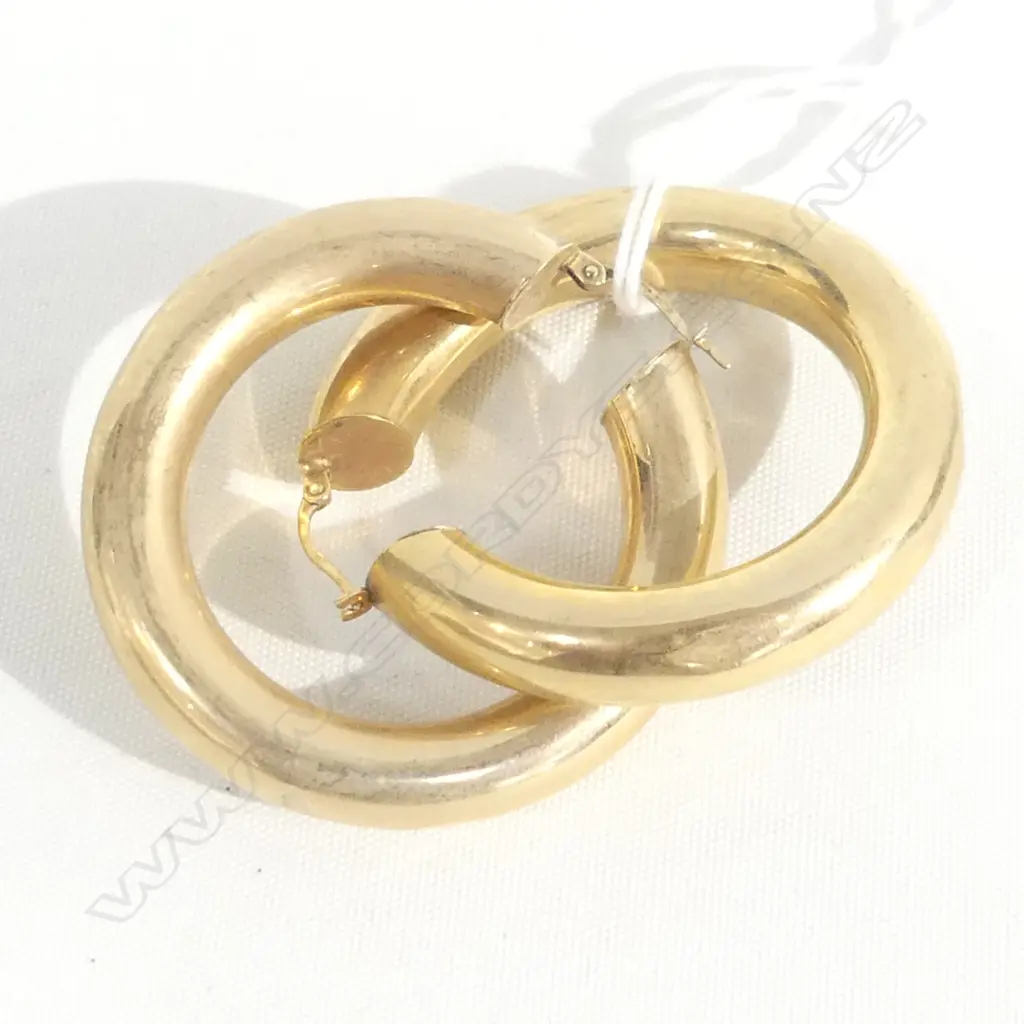 PR 9CT GOLD LARGE HOLLOW  HOOP EARRINGS 10.09GMS  (SOME DENTS) Image 1++