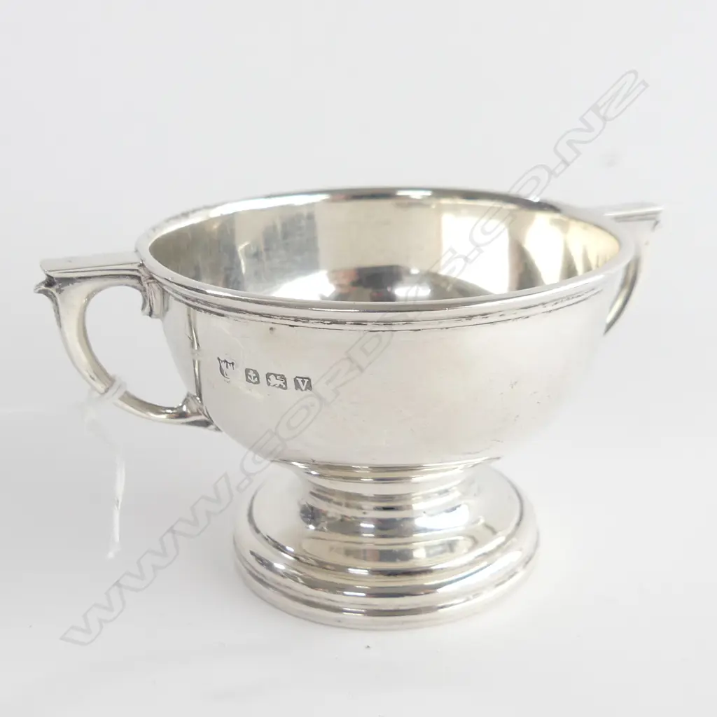 HALLMARKED STG SILVER CUP 77 GRAMS Image 1++