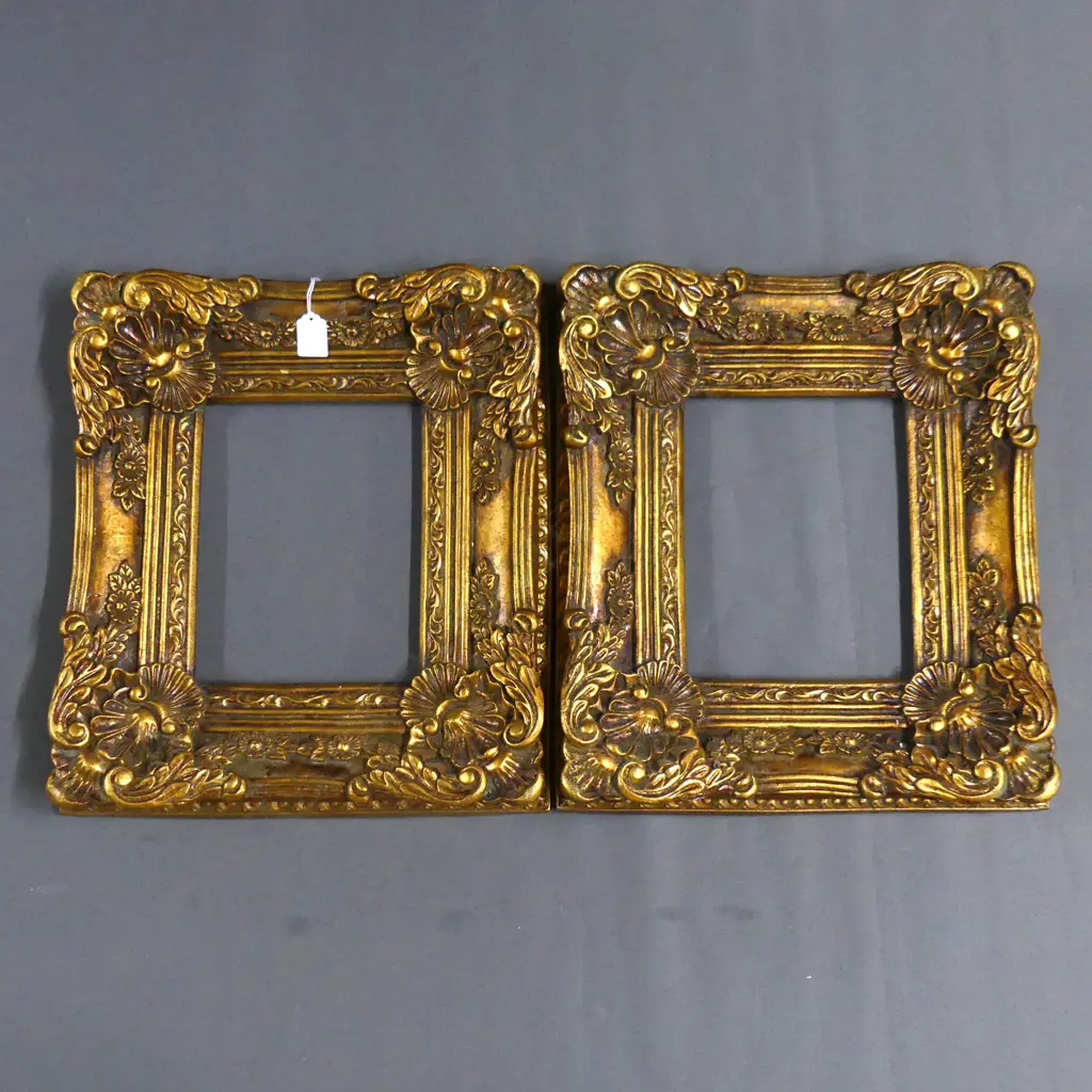 PR ORNATE GILDED PICTURE FRAMES (empty) 385x435mm Image 1++
