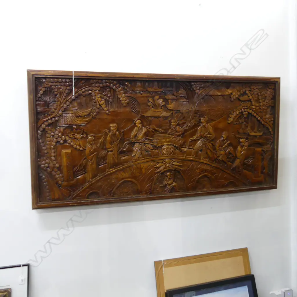 CARVED WOODEN ORIENTAL PANEL 630x1270mm Image 1++