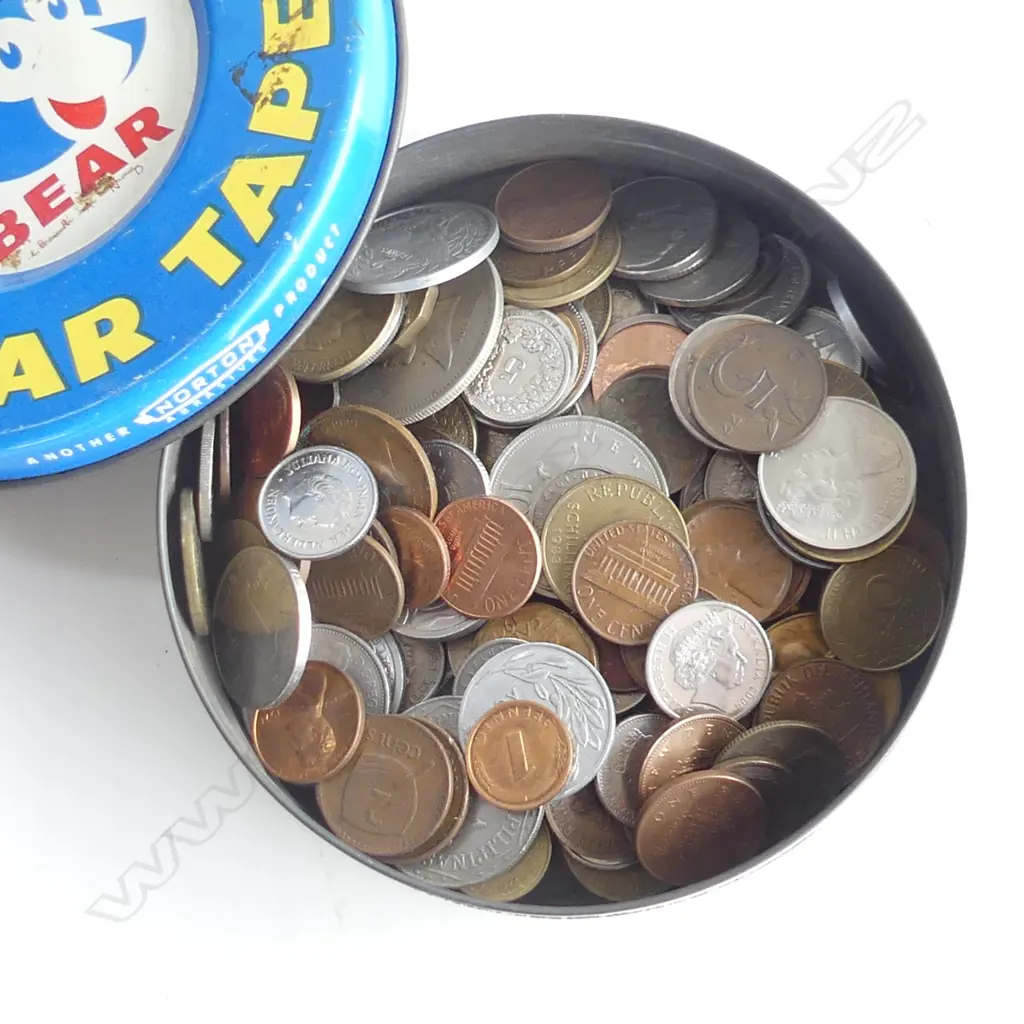 SM MONEY TIN ASST WORLD COINS Image 1++