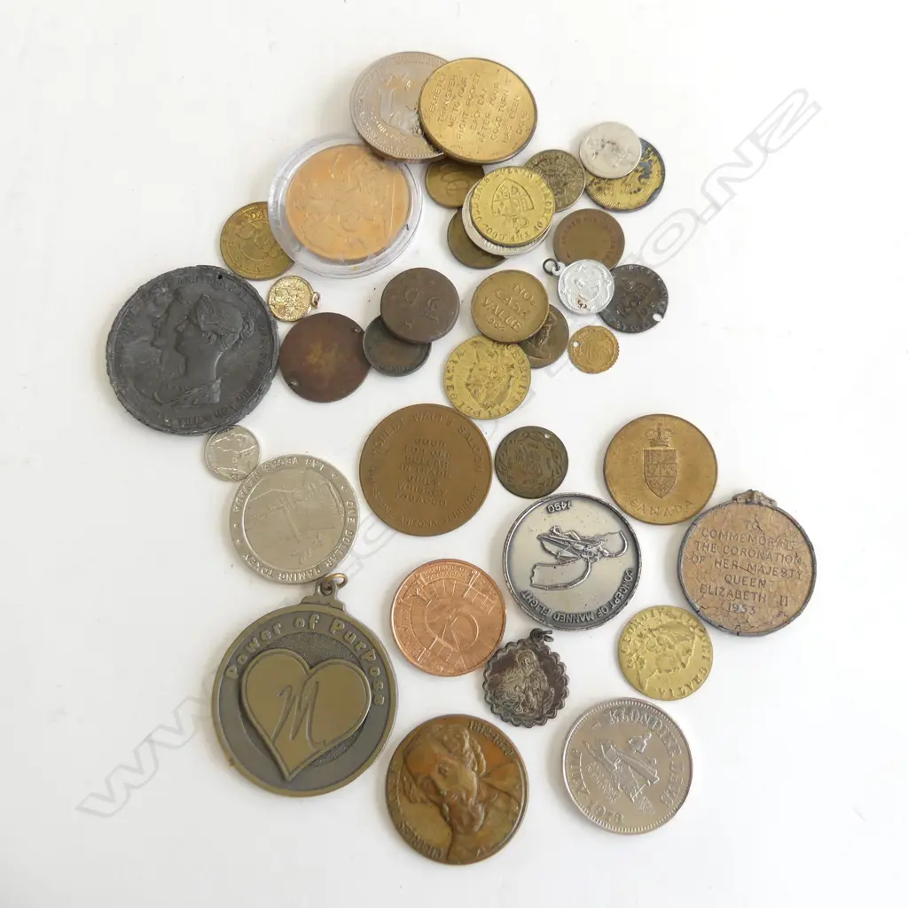 2 CONTAINERS MIXED COINS, MEDALLIONS, TOKENS ETC... Image 1++