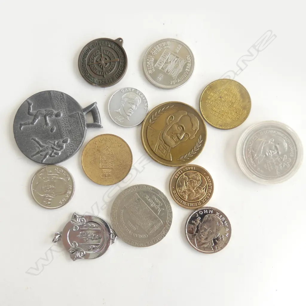 CONTAINER OLD COINS & MEDALLIONS INCL LINDBERGH 1927 1ST TRANSATLANTIC SOLO  Image 1++