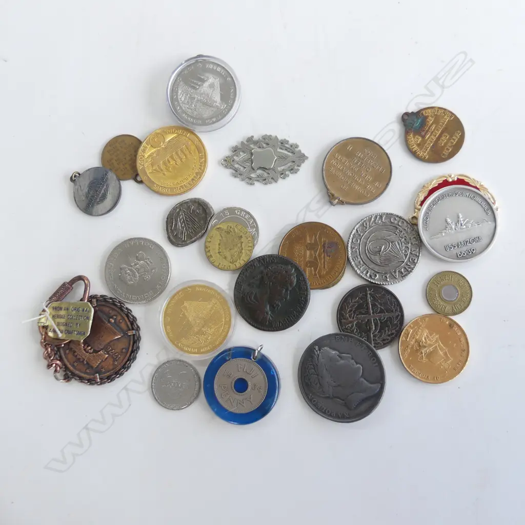 2 CONTAINERS ASST OLD COMMEMORATIVE COINS, MEDALLIONS ETC. Image 1++
