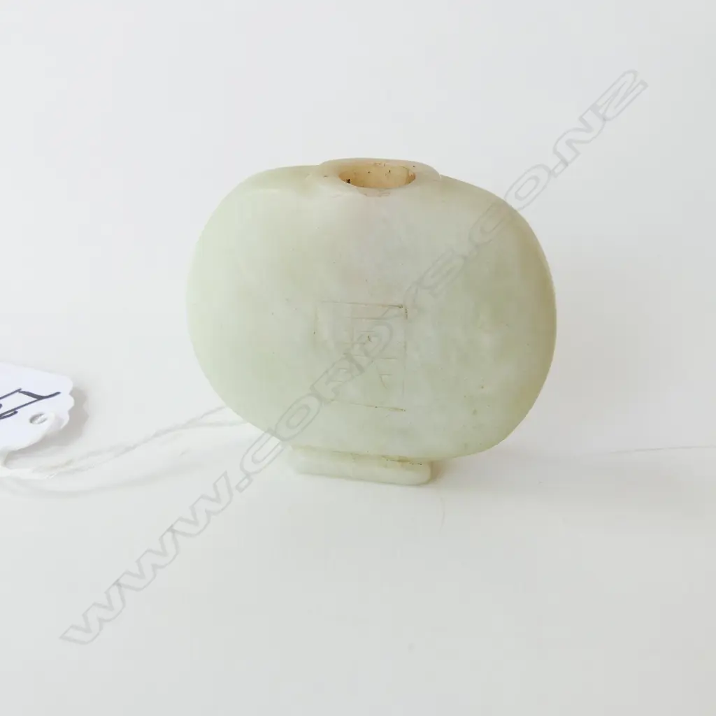 CHINESE JADE SNUFF BOTTLE  Image 1++