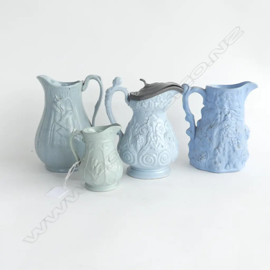 4 BLUE / GREEN PARIAN JUGS H.160mm Image 1++
