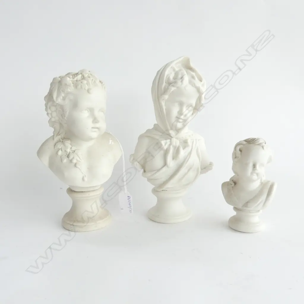 3 PARIAN WARE BUSTS OF CHILDREN H.235mm Image 1++