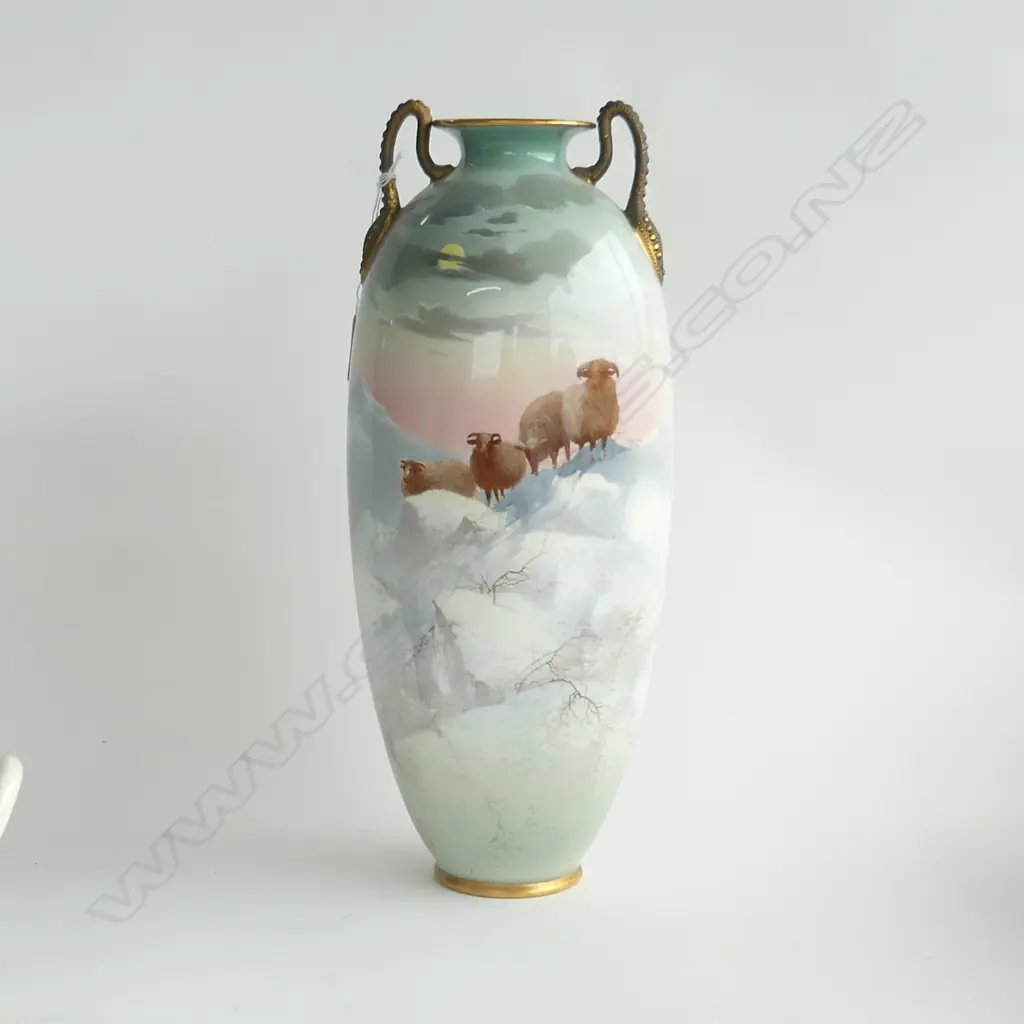 RD SHEEP HAND PAINTED VASE SIGNED HOPKINS  AF Image 1++