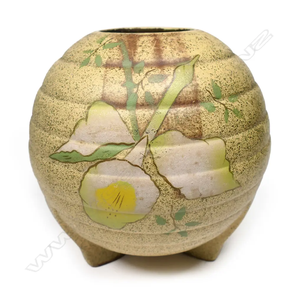 Crown Lynn Art Deco spherical vase; with Owen Salisbury painted decoration Image 1++