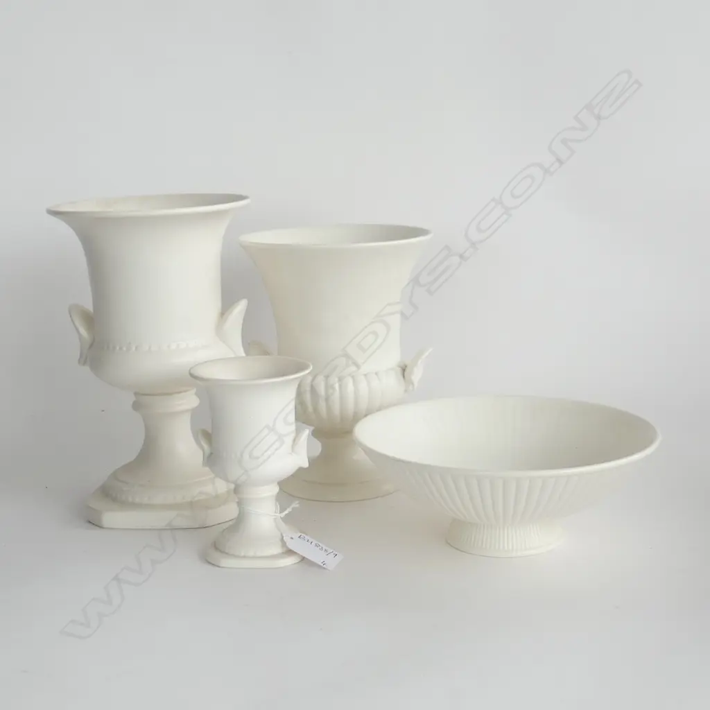 4 WHITE CERAMICS; 2 CROWN LYNN VASES #679 & #665 + WEDGWOOD URN & BOWL 185mm dia Image 1++