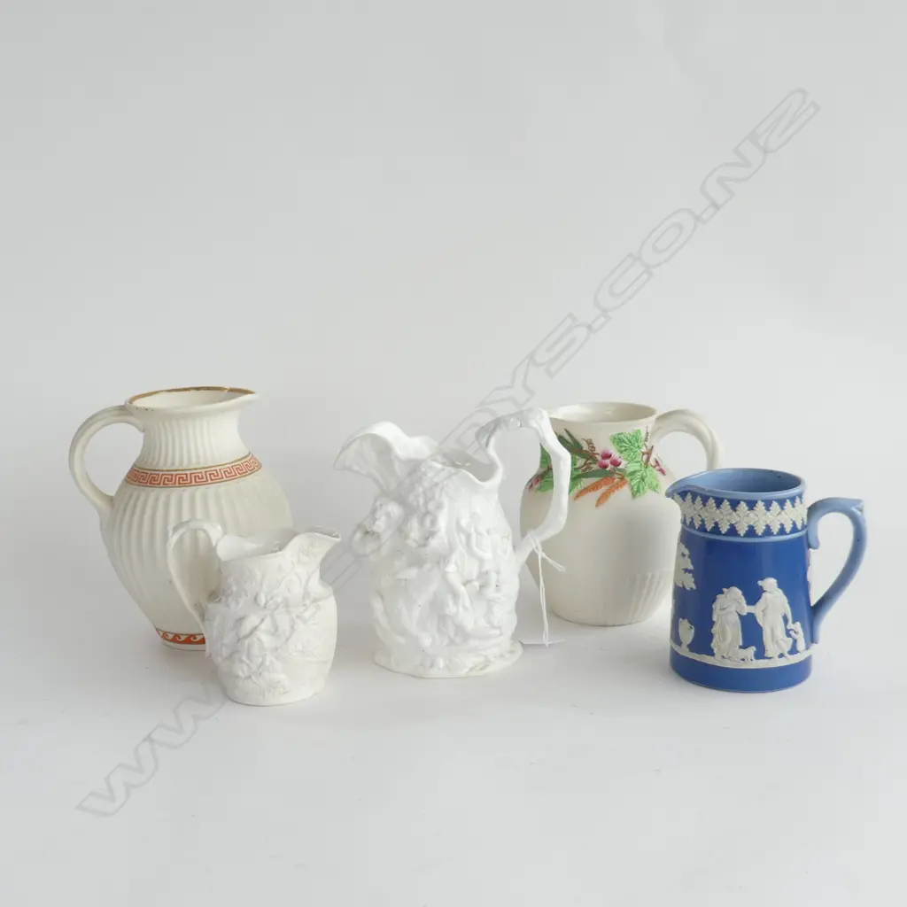 5 ANTIQUE JUGS; COPELAND, PARIAN ETC H.145mm Image 1++