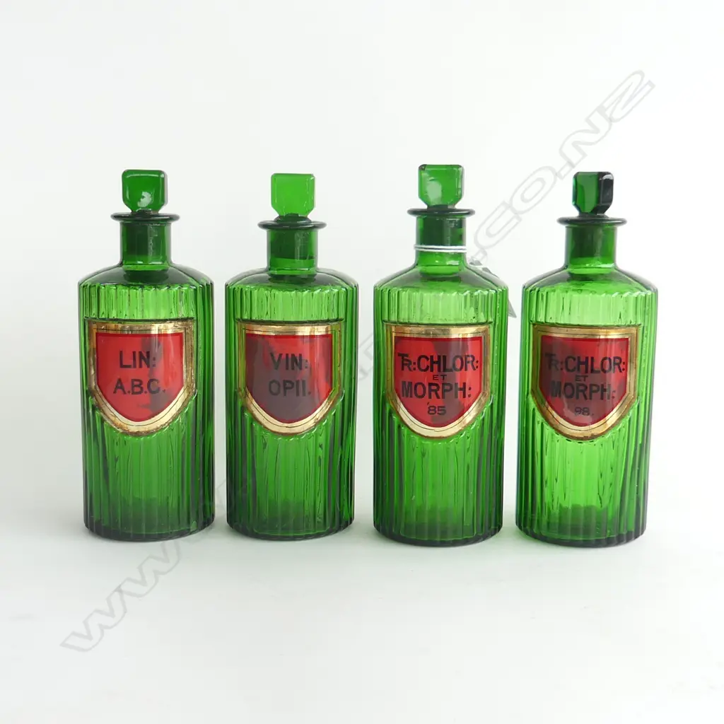 SET 4 C1900 GREEN GLASS CHEMIST'S BOTTLES W RED & GILT LABELS... Image 1++