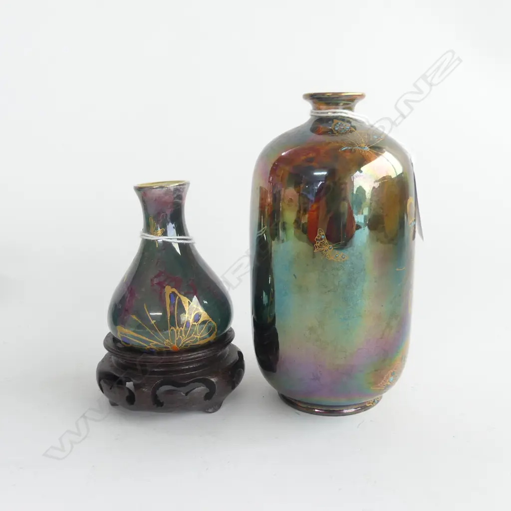 2 WILKINSONS ROYAL STAFF. POTTERY BUTTERFLY ORIFLAMME VASES H.140mm Image 1++