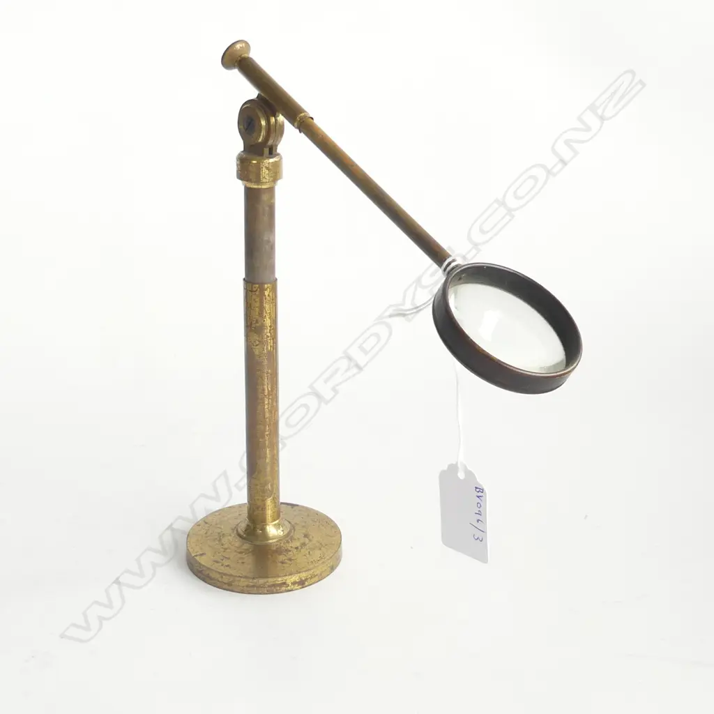 BRASS TABLE TELESCOPIC MAGNIFIYING GLASS H 310 MM Image 1++