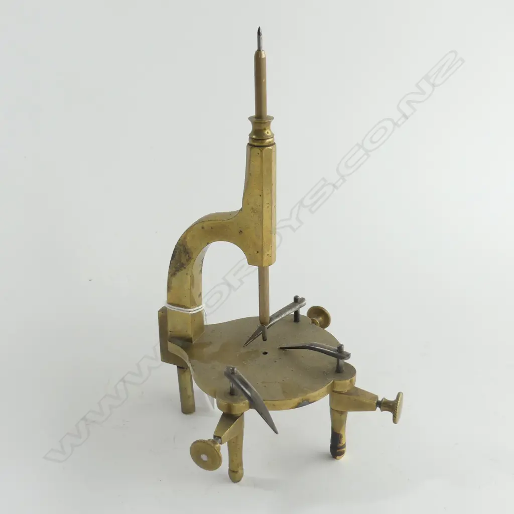 ANTIQUE BRASS WATCH MAKER'S TOOL H.210mm adjustable legs and clamps Image 1++