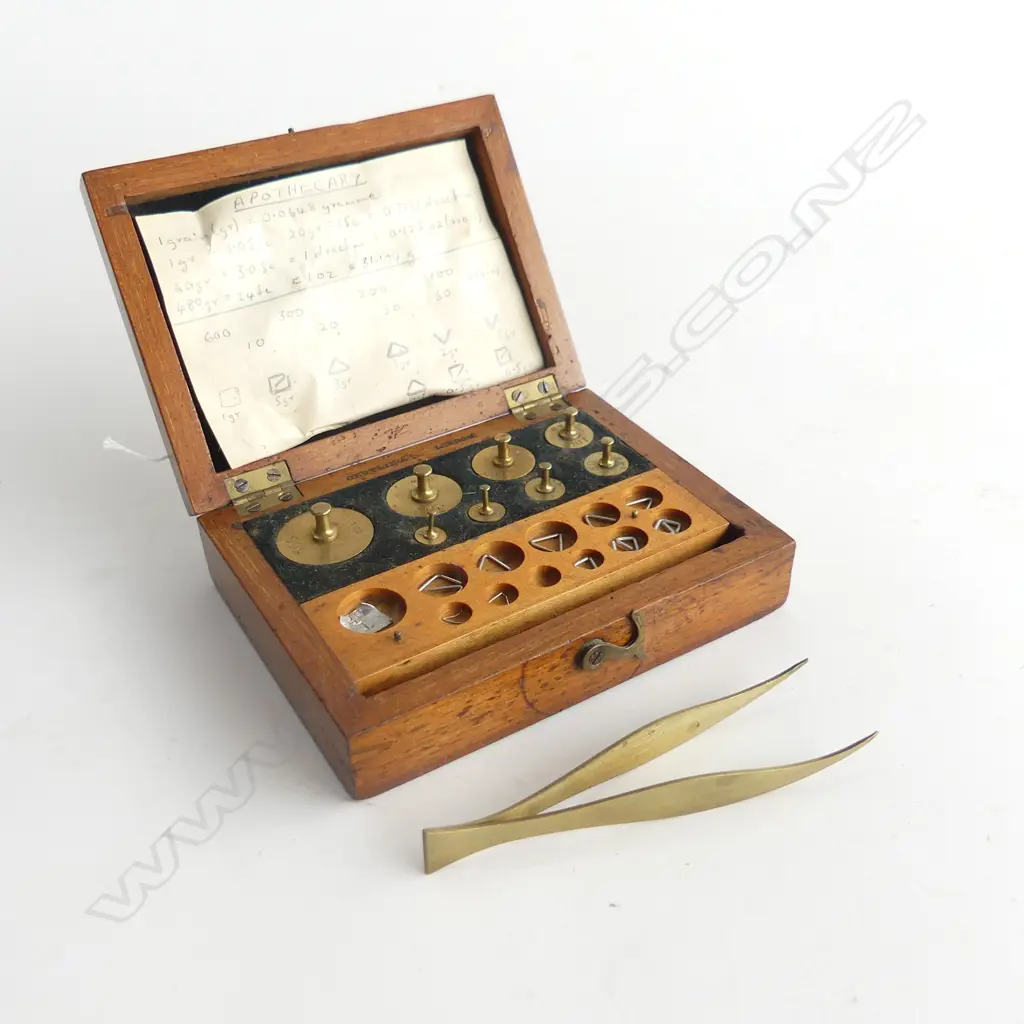CASED ORETLING LONDON SET OF GOLD WEIGHTS L 100 MM Image 1++