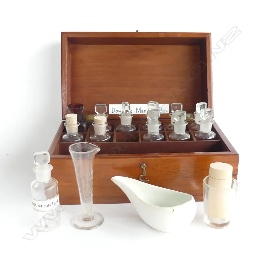 MAHOGANY DOMESTIC MEDICINE BOX & CONTENTS L 270 MM Image 1++