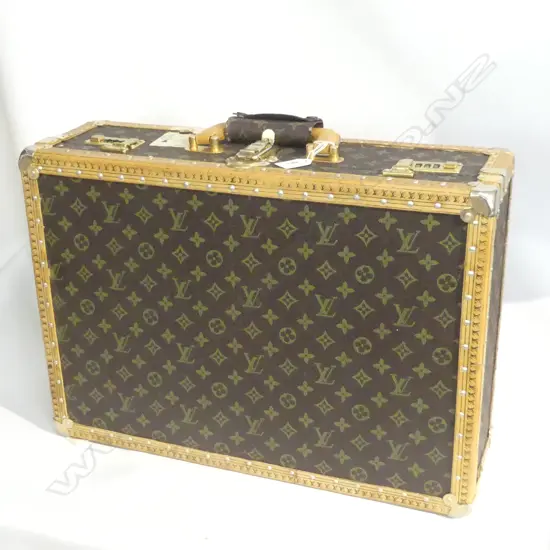 COPY LOUIS VUITTON VINTAGE TRAVEL CASE 380mm deep W.510mm. D.160mm. H.360mm
