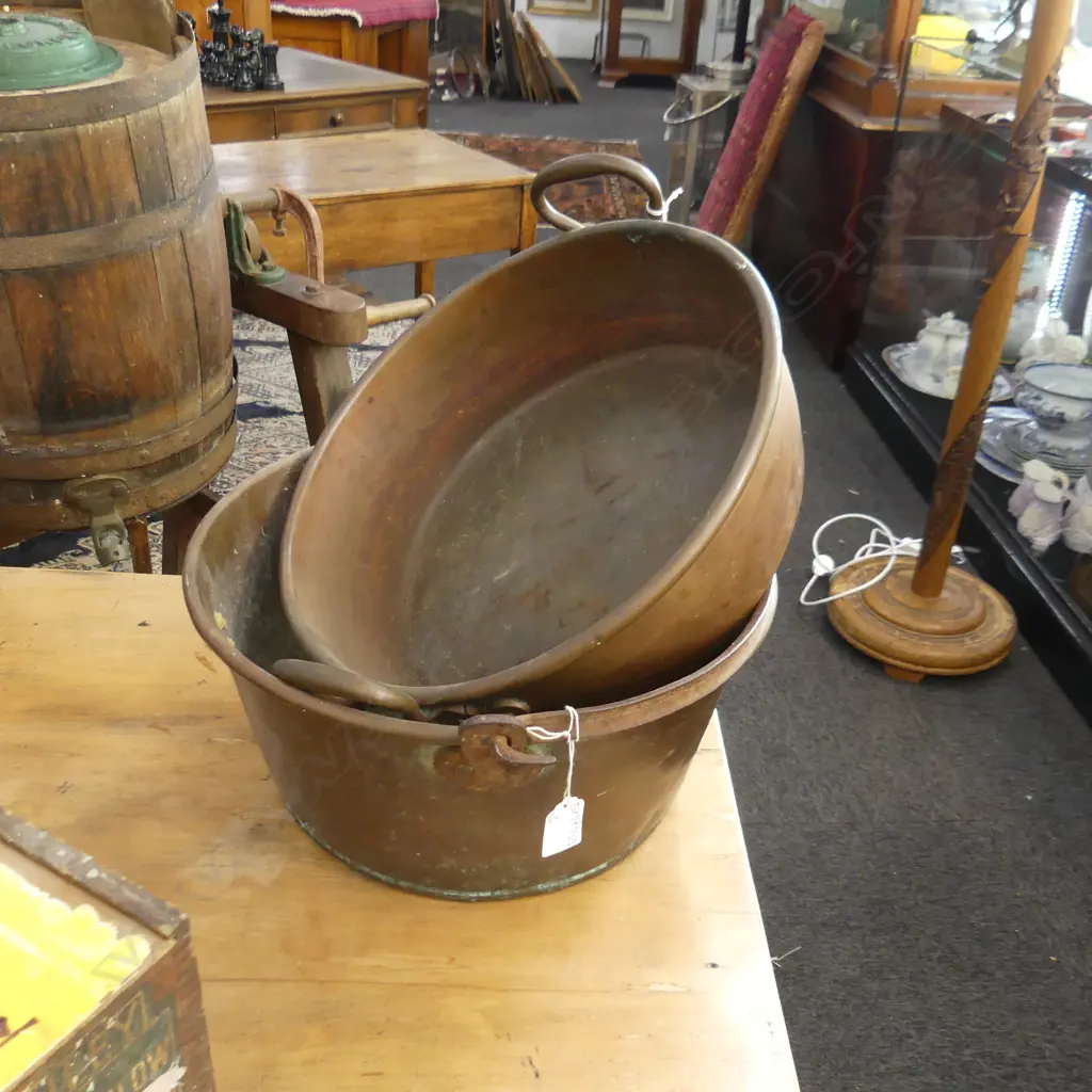 2 Lge JAMPANS ONE BRASS ONE COPPER Image 1++