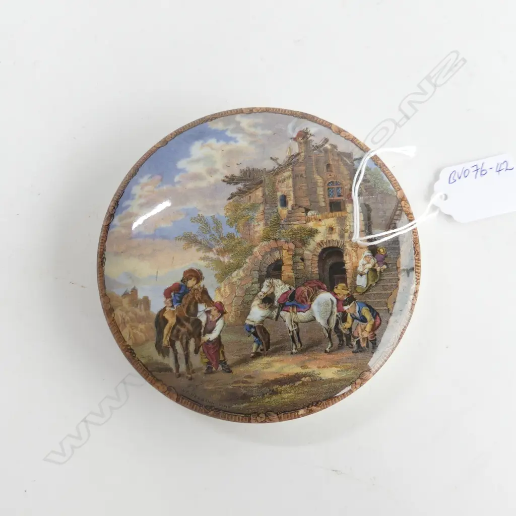 VICTORIAN POT LID SHOEING HORSES MINOR FAULTS Dia.120mm Image 1++