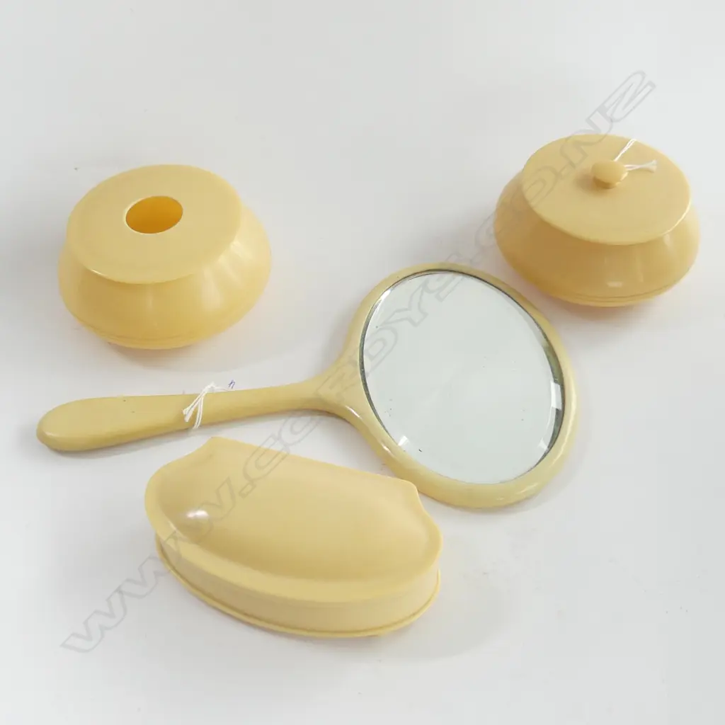 4 PIECE IVORINE DRESSING SET C1930S HAIRTIDY MIRROR JEWLLERY BOX ETC Image 1++