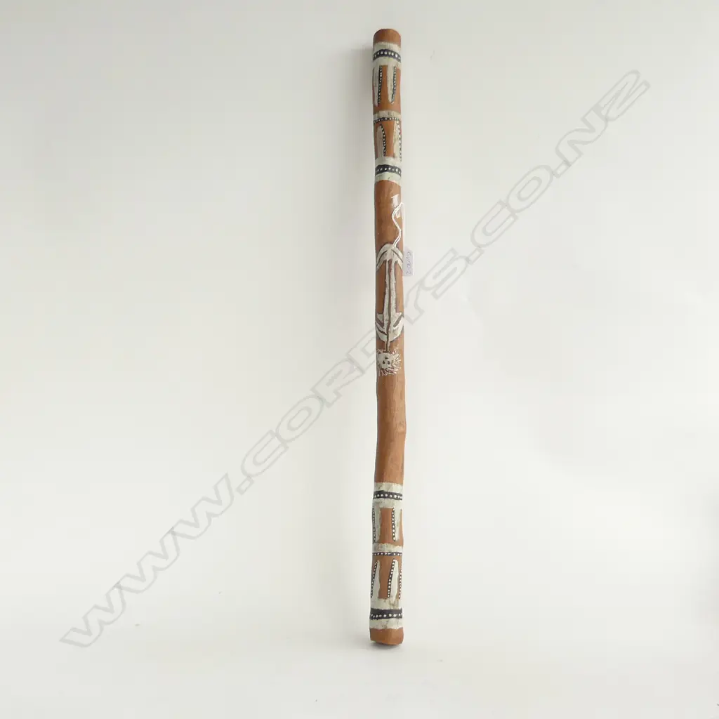 ABORIGINAL DIDGERIDOO PAINTED W FIGURE L.700mm Image 1++