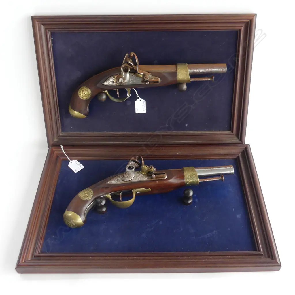 PR REPRODUCTION DUELING PISTOLS (rust) L.350mm w. PR WALL MOUNTED FRAMES 305x475mm Image 1++