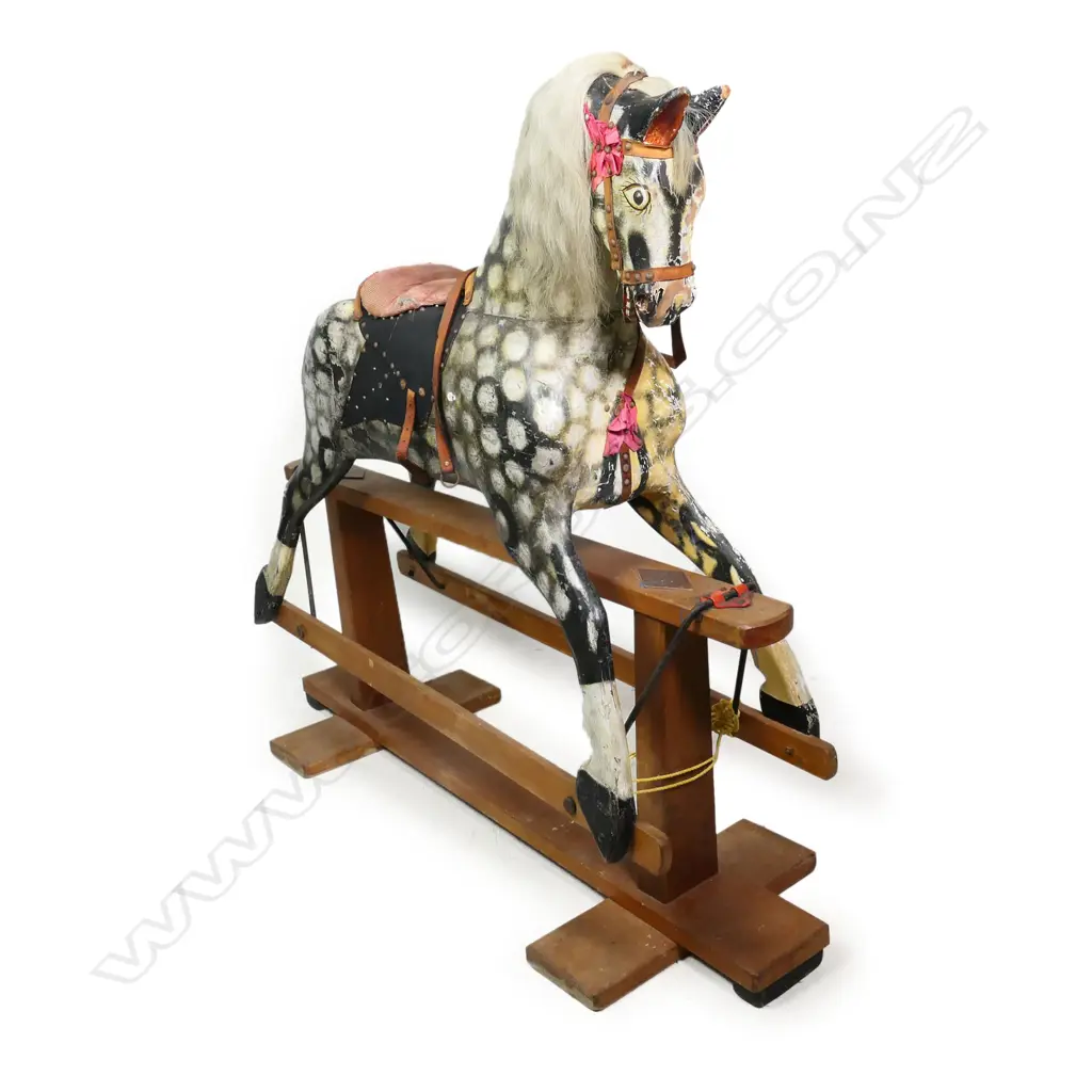 XLG VINTAGE ROCKING HORSE L 1520 H 1420MM Image 1++