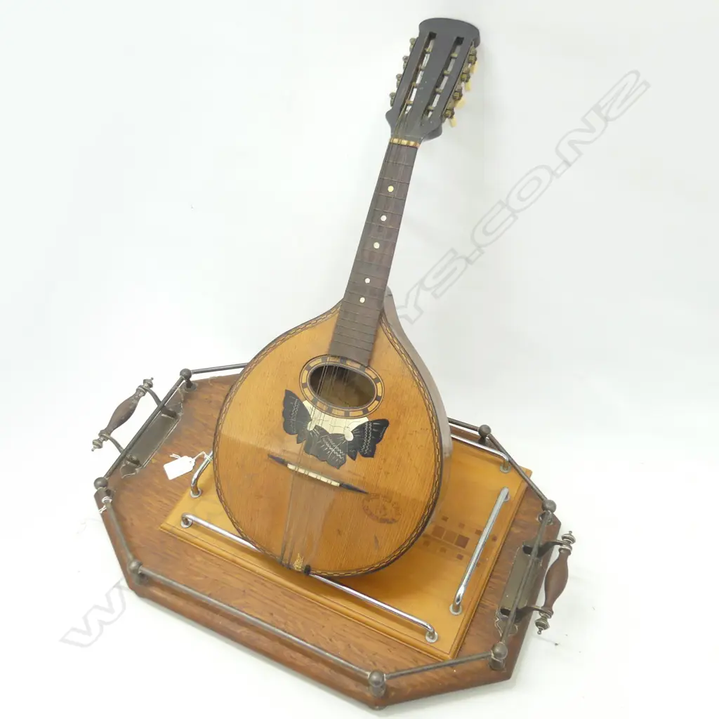 3 ITEMS ITALIAN MANDOLIN & 2 WOODEN TRAYS ( ONE SOVEREIGN TIMBERS) Image 1++