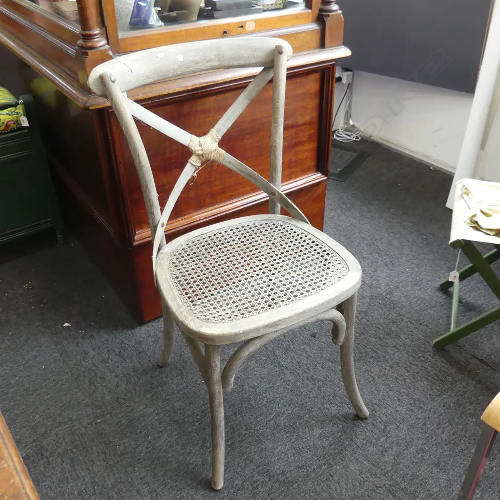 WHITE WASHED DINING CHAIR w. CANE SEAT Image 1++