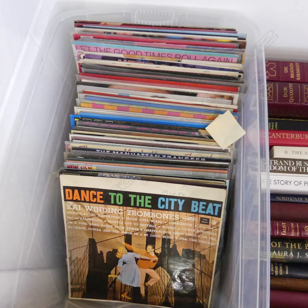 BOX LOT ASST. RECORDS; JUDY GARLAND ETC Image 1++