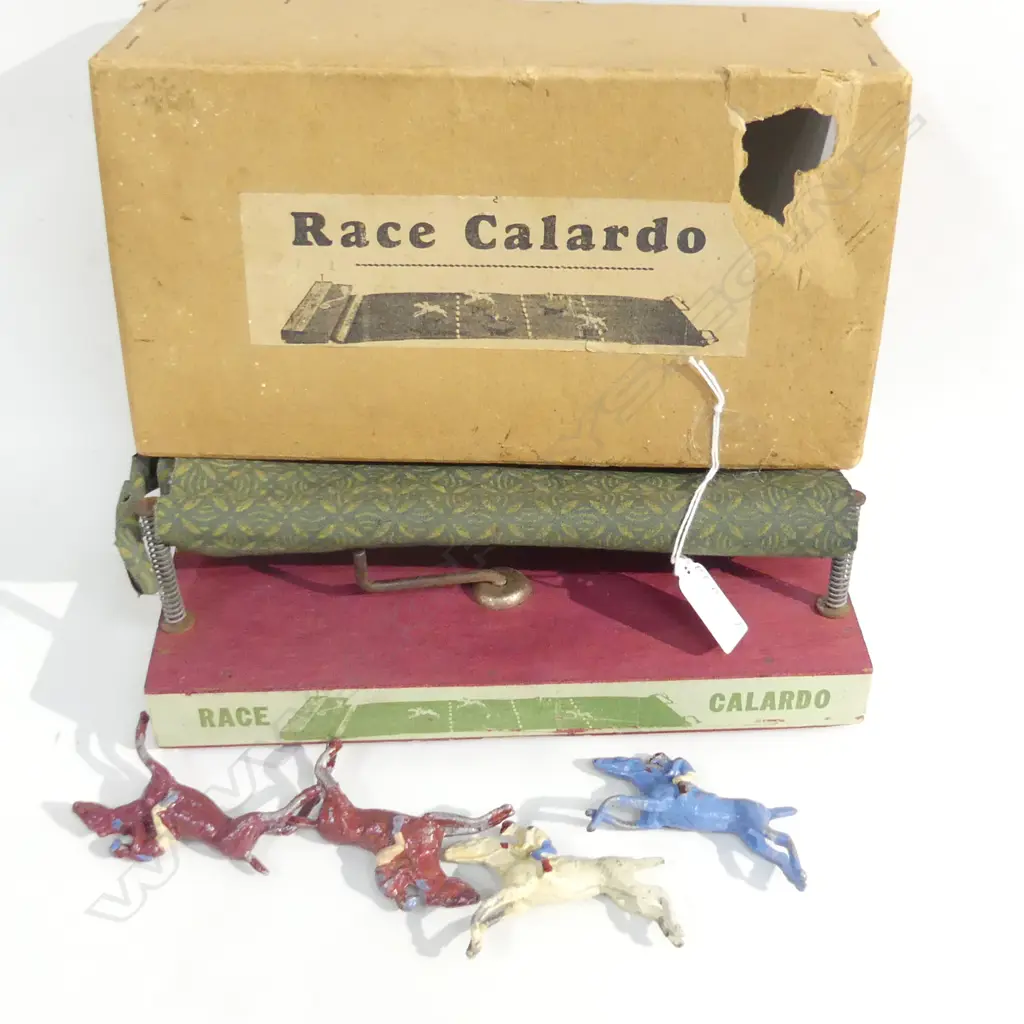 'RACE ESCALADO' VINTAGE BRITICH MADE RACING GAME INC. LEAD HORSES - BOXED Image 1++