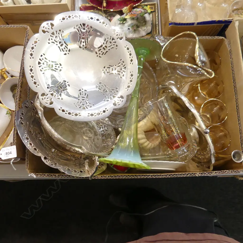 BOX LOT ASST. EP DISHES, CHINA ETC Image 1++