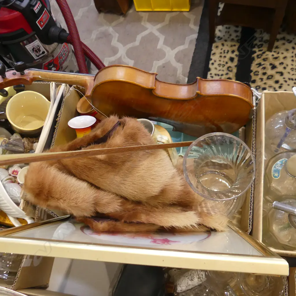 BOX LOT VIOLIN, FUR STOLE, ASST. VASES ETC Image 1++