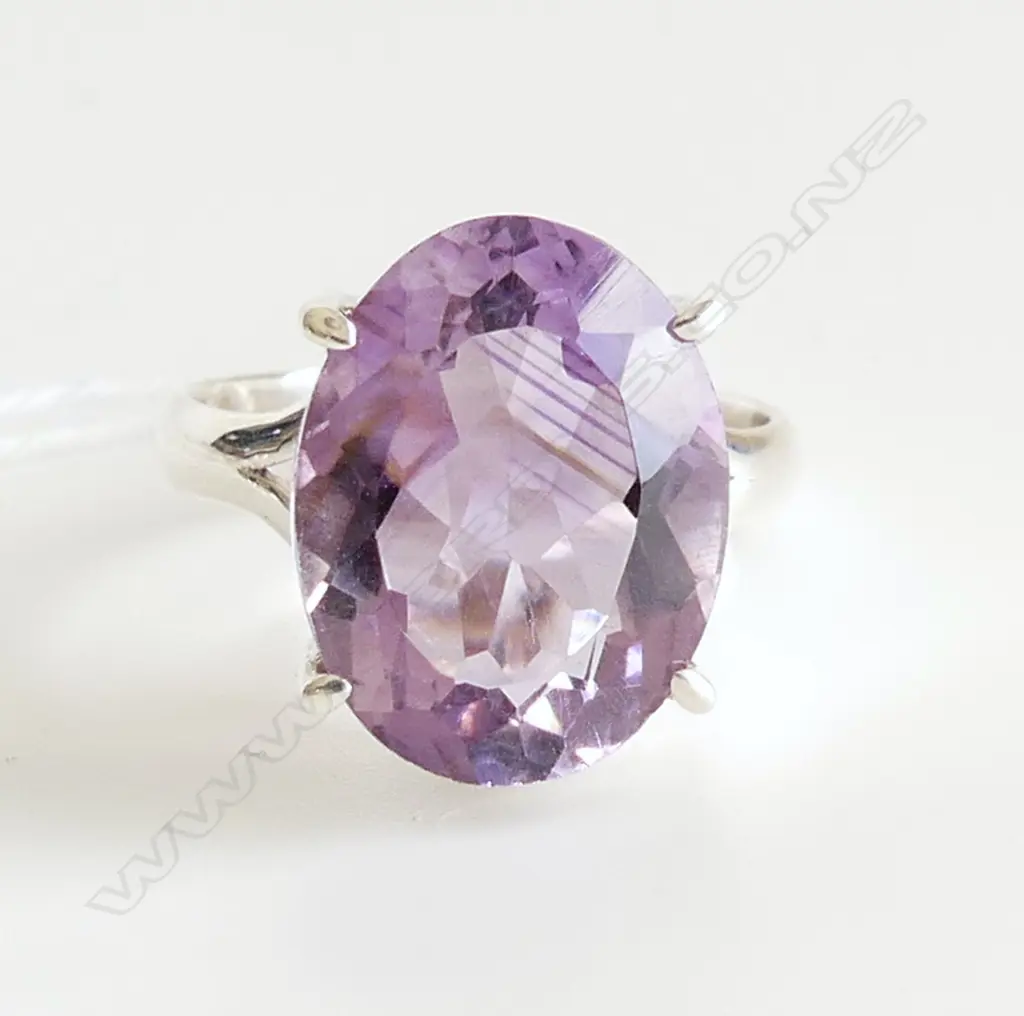 LG OVAL AMETHYST & 925 SILVER RING SIZE P Image 1++