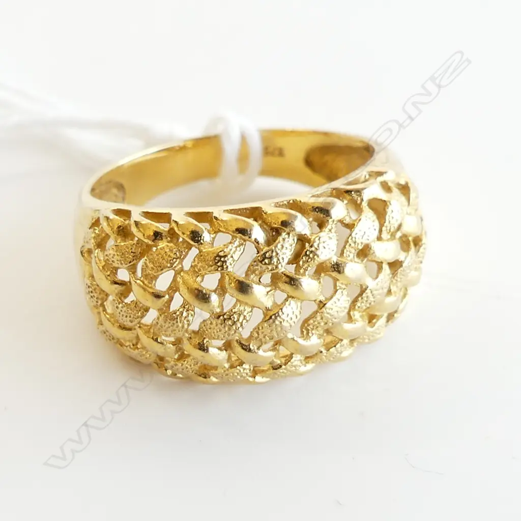 9CT GOLD DRESS RING 3.92gms SIZE P Image 1++