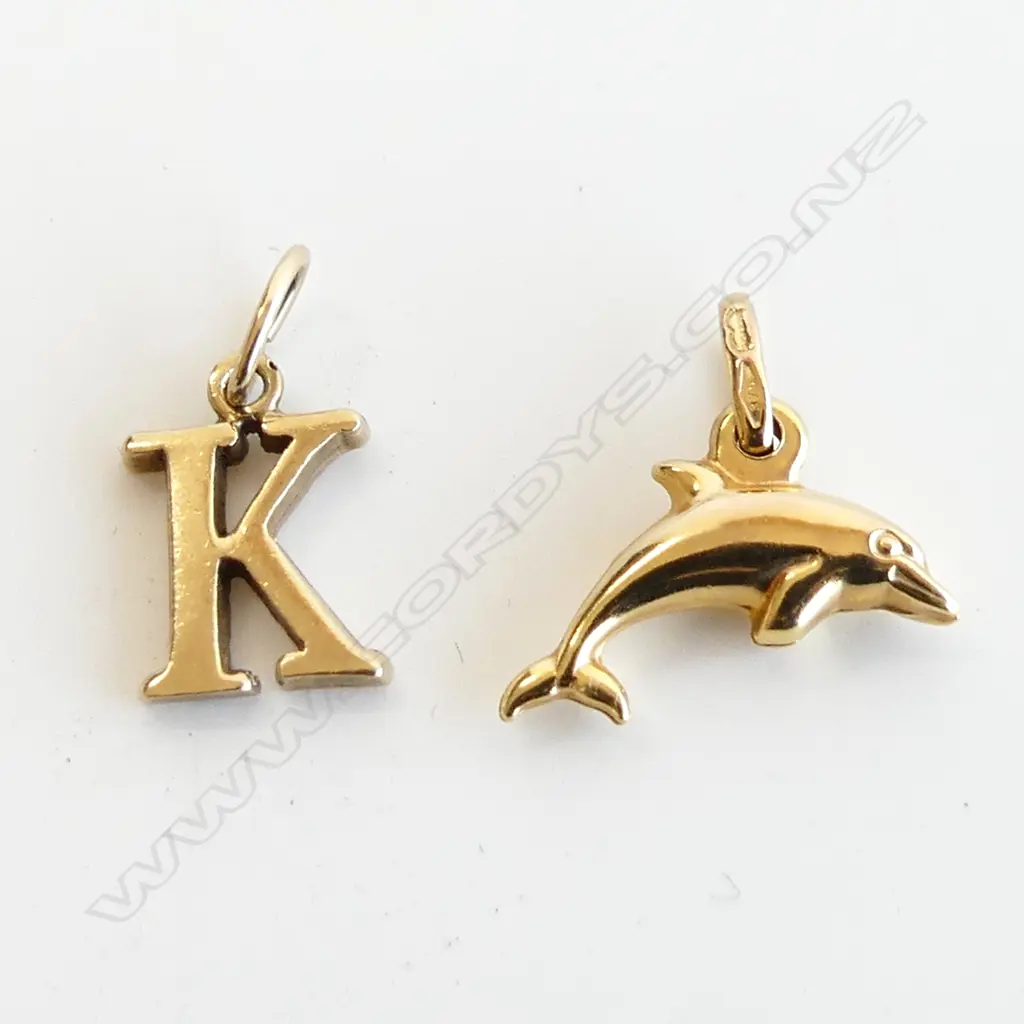 2 GOLD CHARMS, DOLPHIN (MARKED 375) & 'K' Image 1++