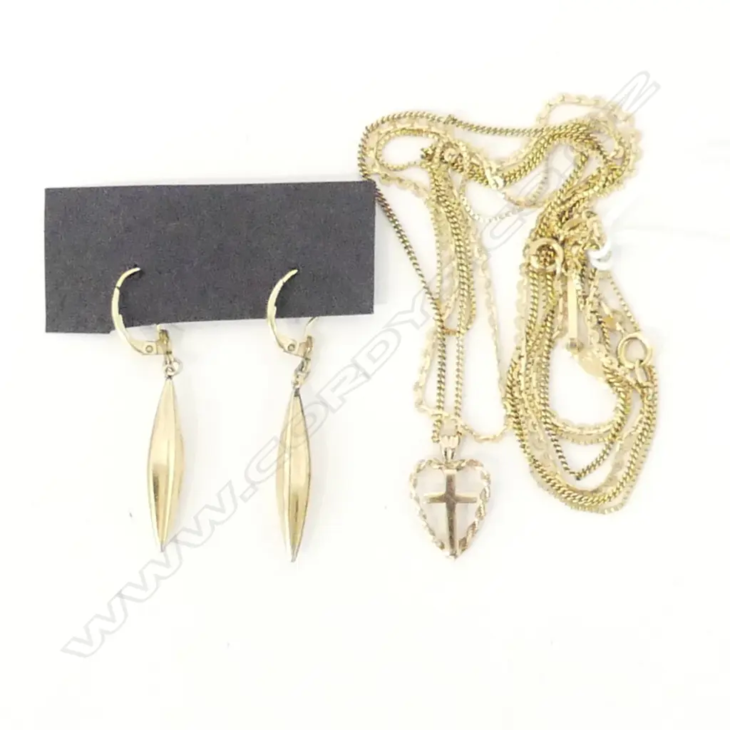 ASST ROLLED GOLD JEWELLERY; 14CT HEART/CROSS PENDENT,ROLLED GOLD DROP EARRINGS Image 1++