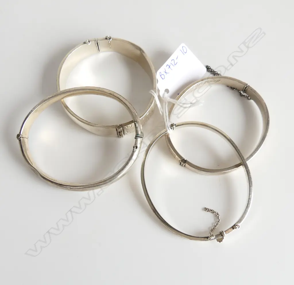 4 ASST SILVER HINGED BRACELETS, 47GMS  Image 1++