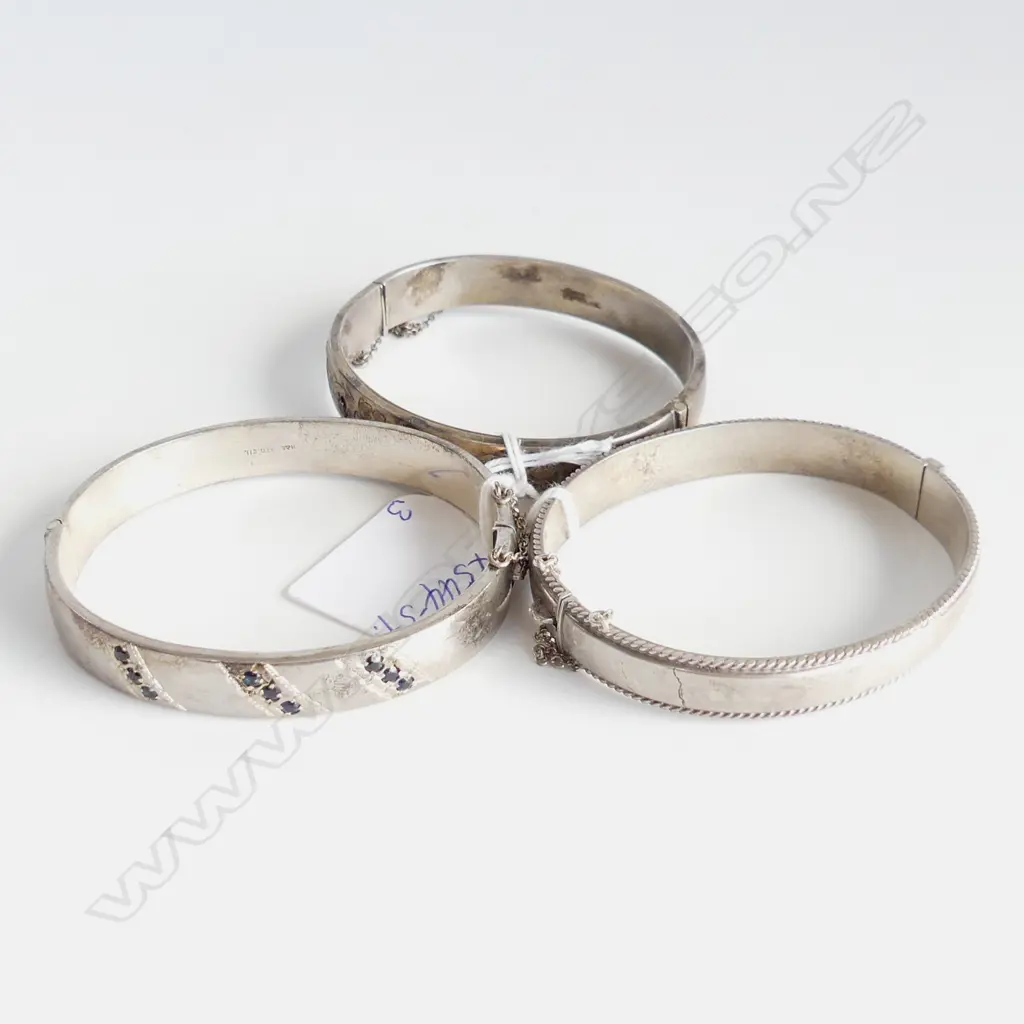 3 SILVER GEM SET HINGED BANGLES 53gms Image 1++
