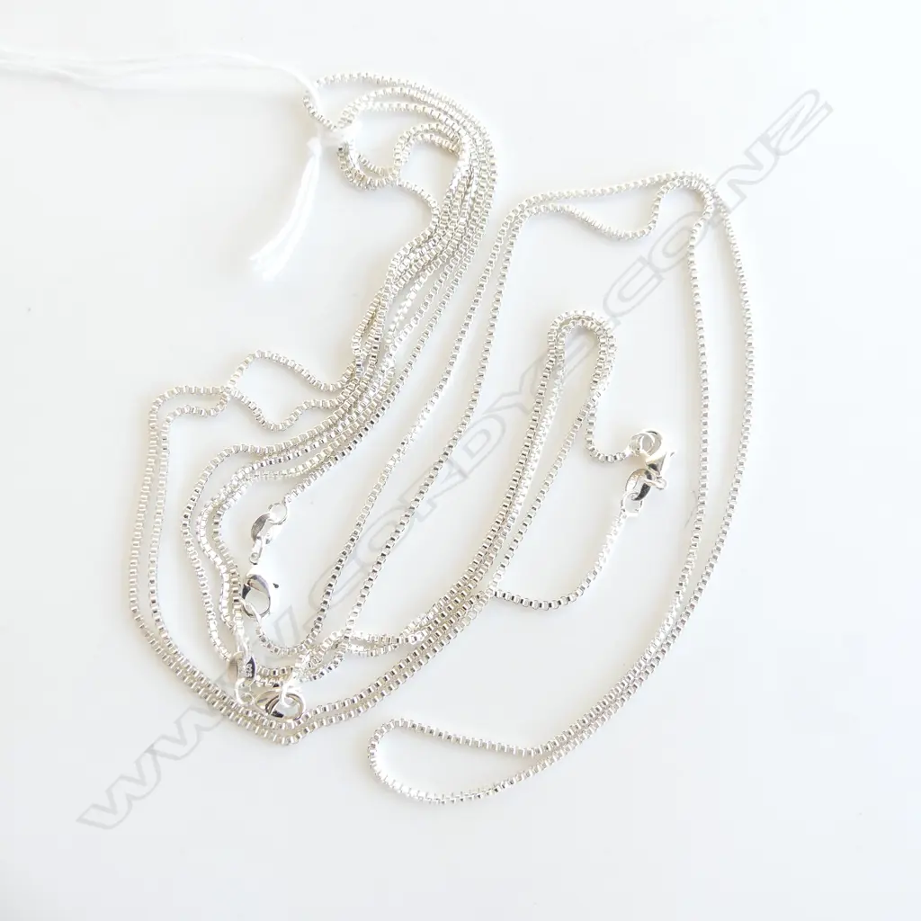 3 ASST 925 SILVER CHAINS, 14.67gms Image 1++
