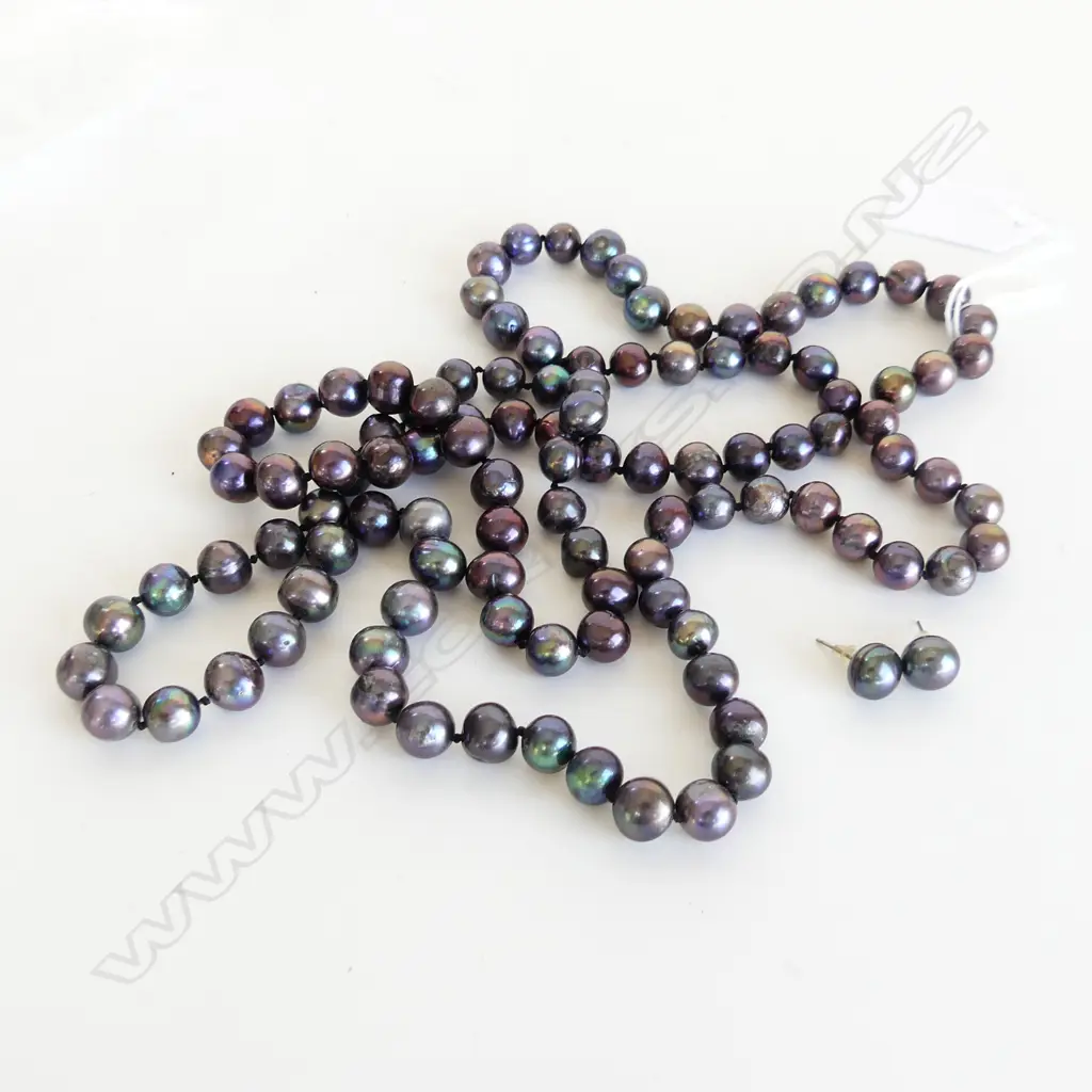 BLACK PEARL NECKLACE & EARRINGS Image 1++